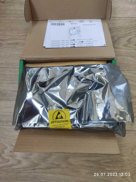 VW3A3307 Schneider комуникационная карта PROFIBUS DPдля ATV61/71