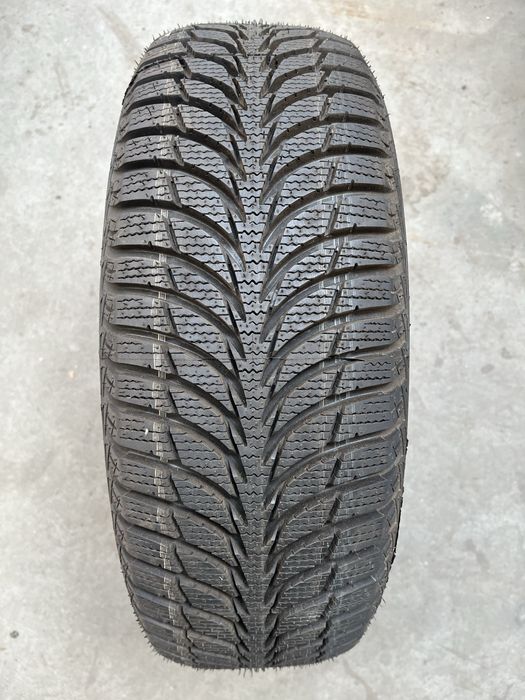 1 szt Goodyear 205/60r16 UltraGrip ice+