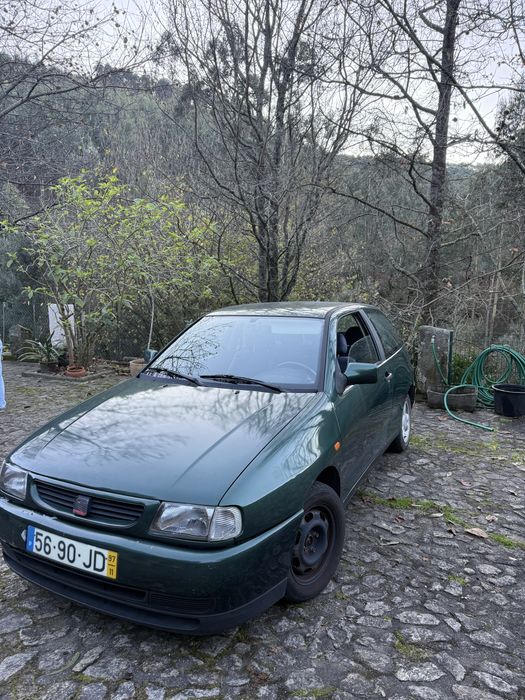 Seat Ibiza verde 1997
