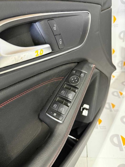 Quartelas interior botão vidro Mercedes classe c w204