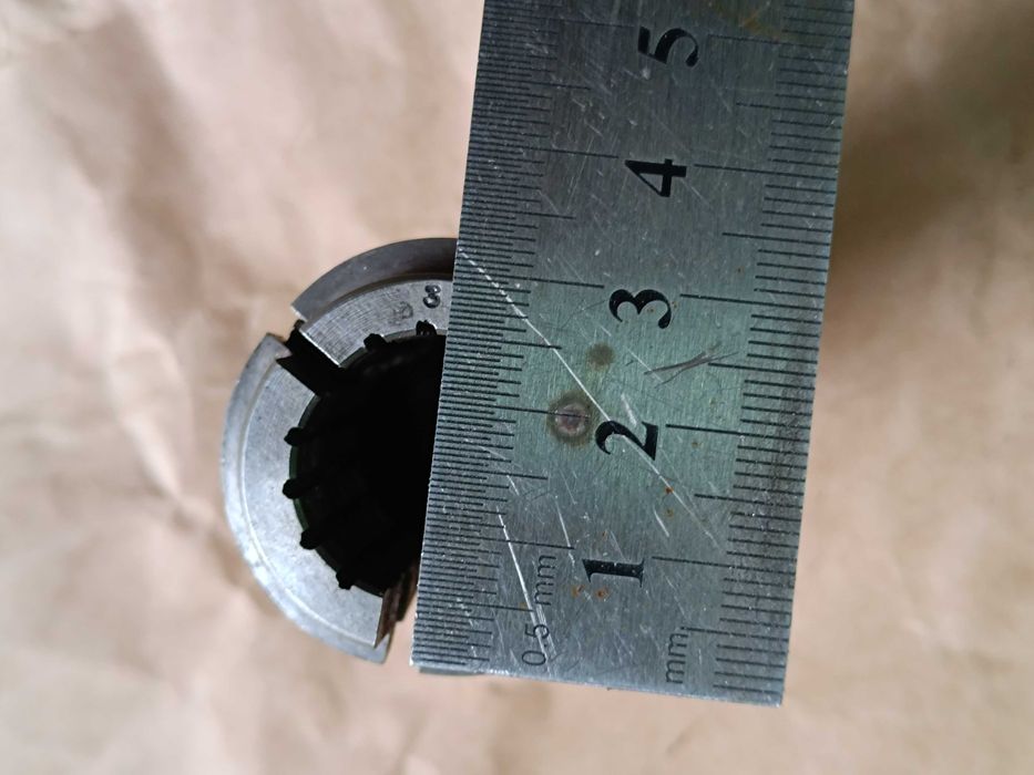 tulejki zaciskowe frezarka wiertarka automat tokarski oprawka oprawa