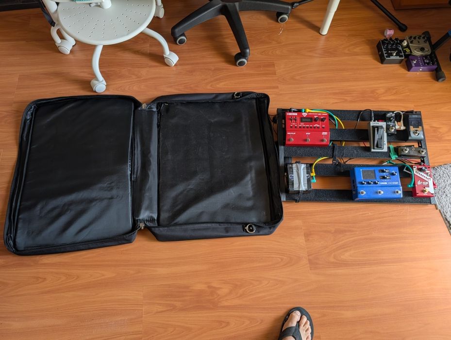 Pedais para guitarra e baixo