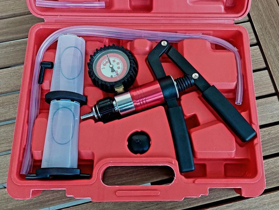 Bomba Pressão Sangrador Vácuo Manual Travões Hidráulicos - Universal
