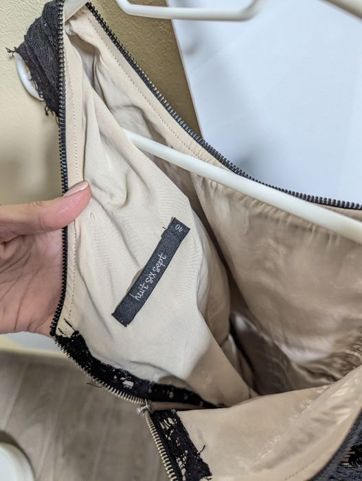 Плаття  міні з мереживом