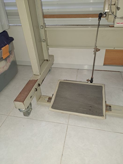 Maquina de costura industrial