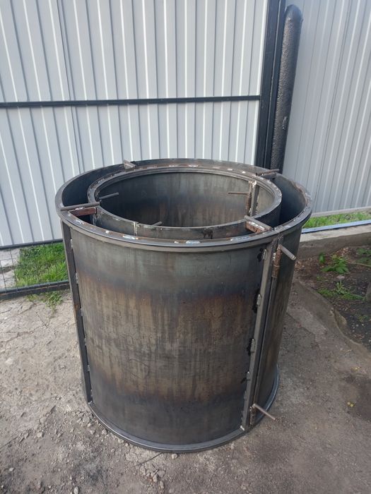Продам форму для виготовлення бетонних кілець 170х150х900