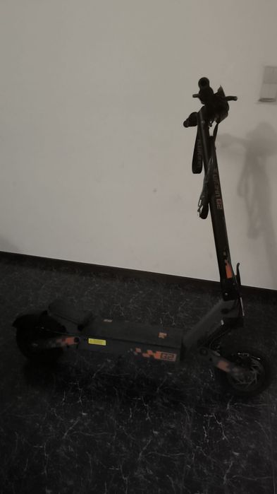 Vendo esta andar bem so precisa trocar pneu trás