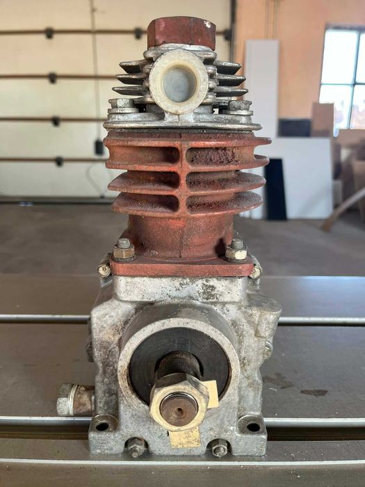 Sprężarka do C-330 Nowa