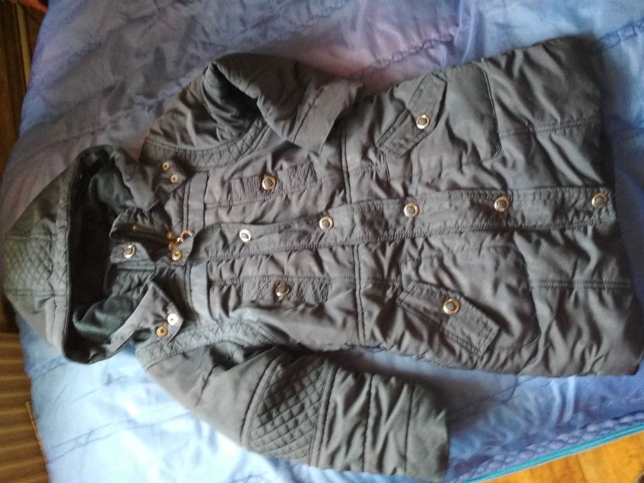 Курточка для дівчинки