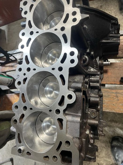 Продам ниссан навара в отличном состояние