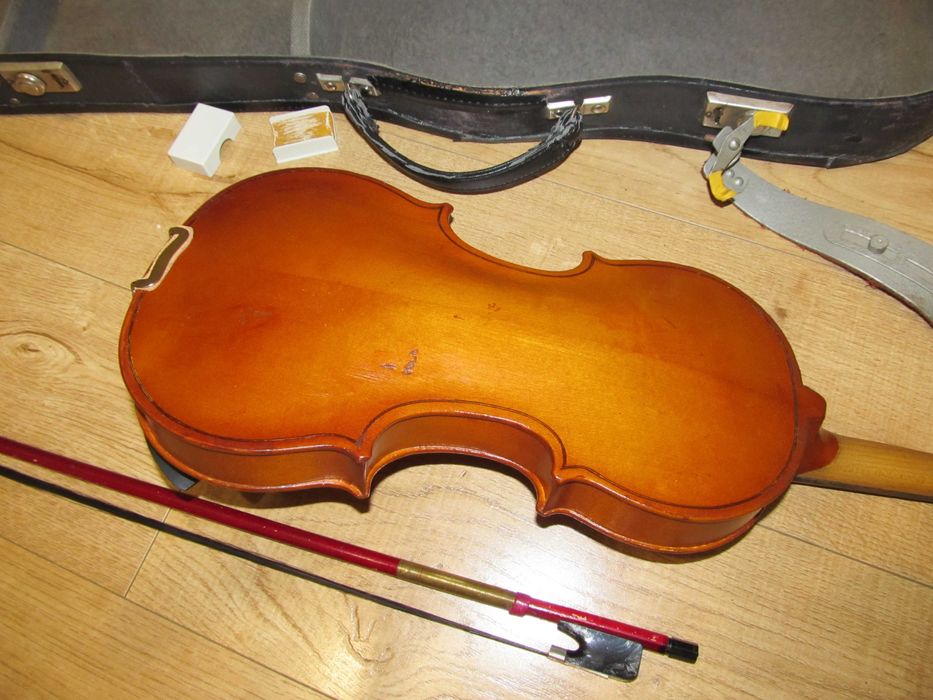 Скрипка 3/4 Розмір 57 см + Футляр Місток