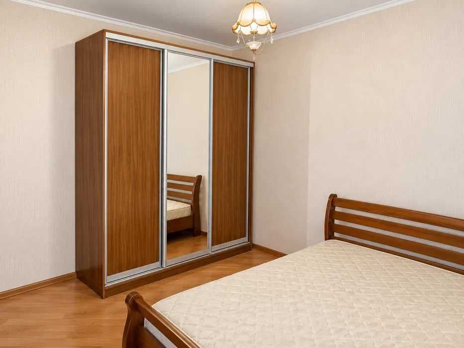 здам 3-х кімнатну новобудову по Буковинській