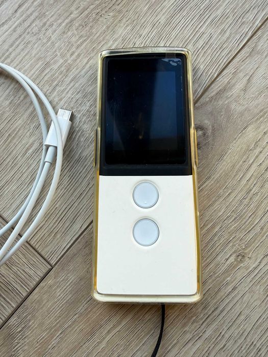 Tłumacz translator Vasco M3