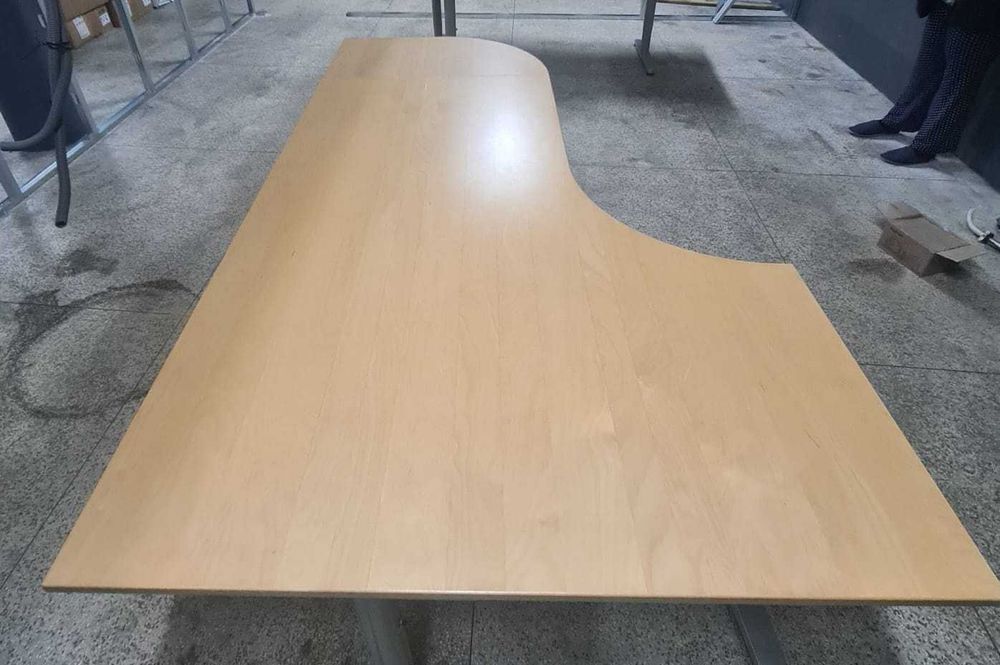 Mesas de Escritório como Novas