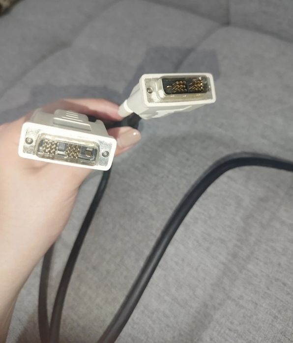 1-Meter DVI Cable64752032493442121