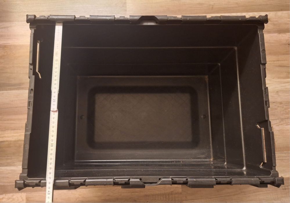 Skrzynia plastikowa kurierska