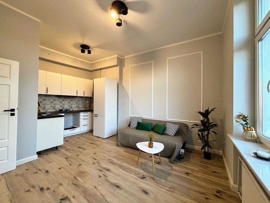 ŚWIETNA LOKALIZACJA 3-pokoje w kamienicy po generalnym remoncie !!!