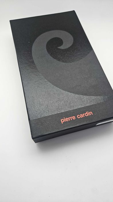 Czarny duży portfel z prawdziwej skóry Pierre Cardin