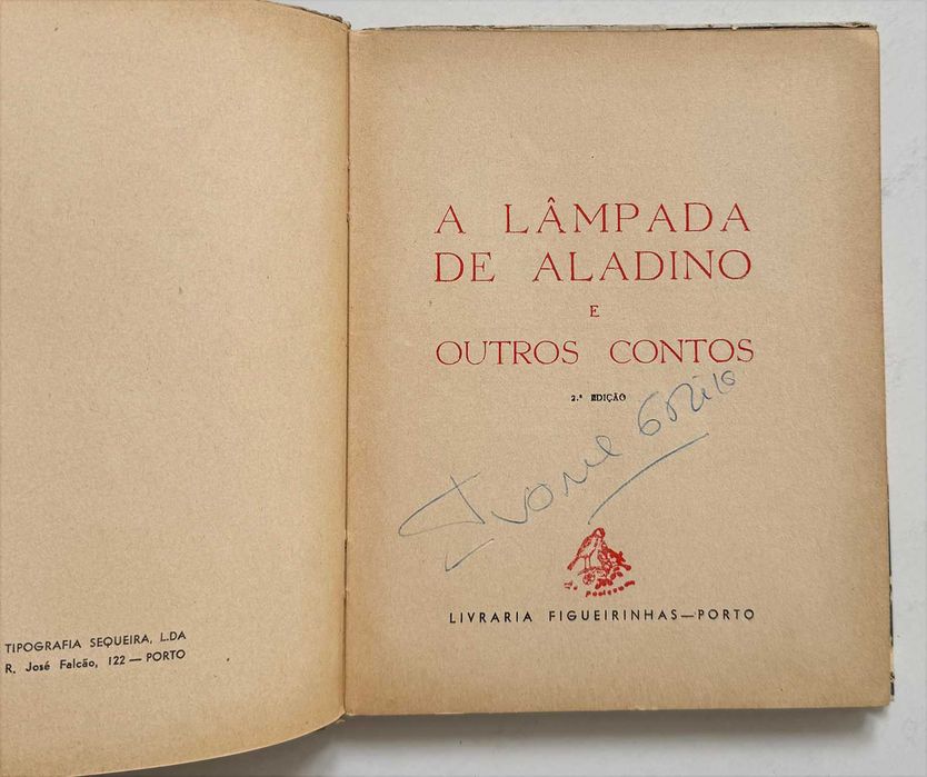 1957_A LÂMPADA DE ALADINO E OUTROS CONTOS. Ilustrações de Alfredo Moraes. Em muito bom estado geral.