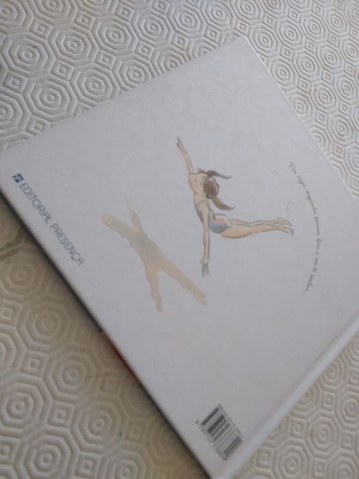 Livro Um Dia... Editorial Presença