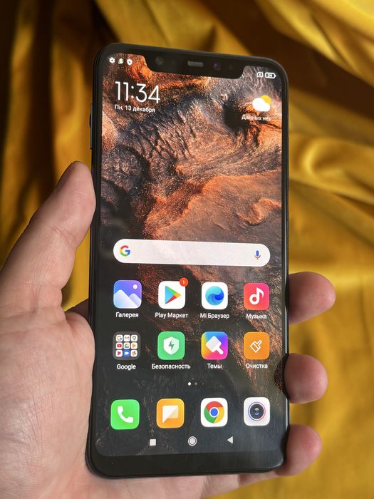 Телефон Xiaomi mi8 64gb 2sim