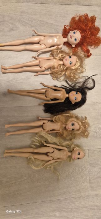 2.5€ cada boneca, 
2.5€ cada boneca.
Nao faço envio