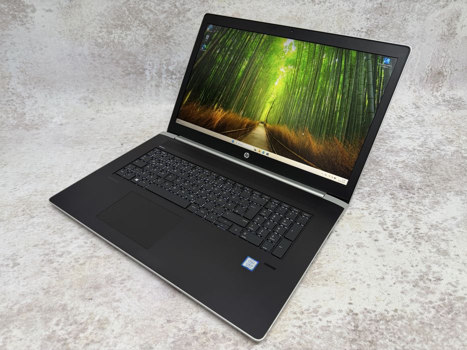 HP ProBook 470 G5 / i5-8250U 3.4GHz / 16GB / 512GB SSD / GeForce 930MX / 17.3" FHD / W11 Pro