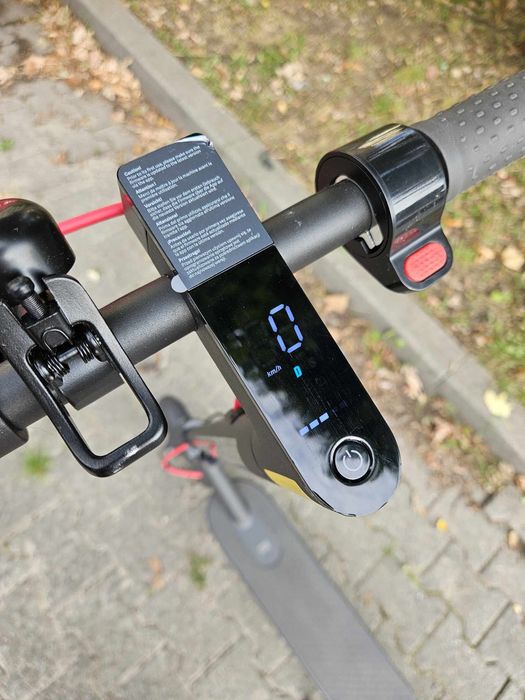 Hulajnoga elektryczna Xiaomi Mi Pro 2 jak nowa mały przebieg