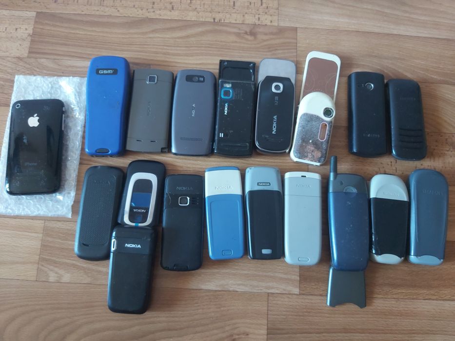 Лот робочих телефонів  18шт