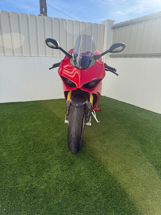 Ducati Panigale V4S