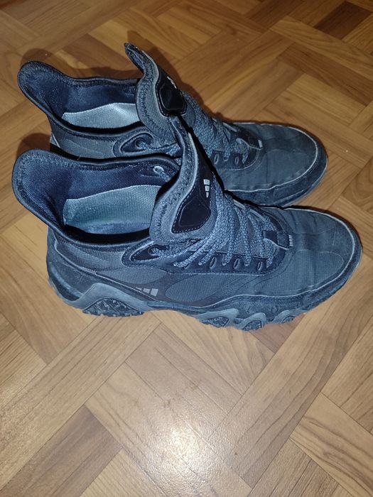 Кросівки Adidas GoreTex. Розмір 43⅓/27 см