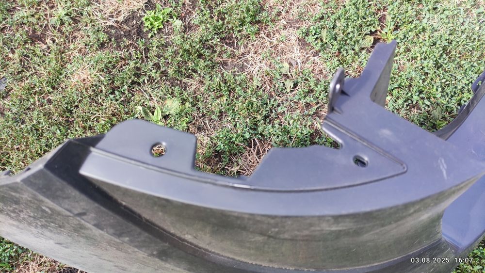 Задній бампер Рено Калеос (2023) Новий (оригінал) прислали по страховц