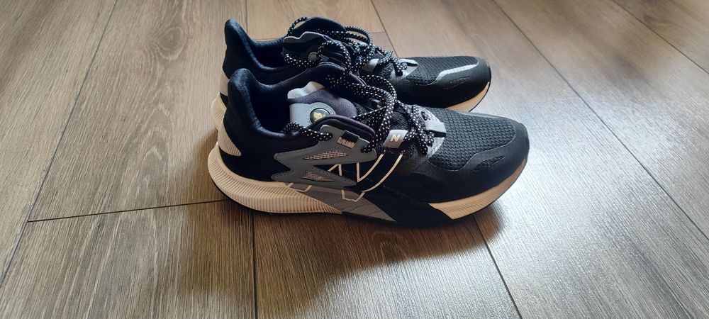 Кросівки New Balance