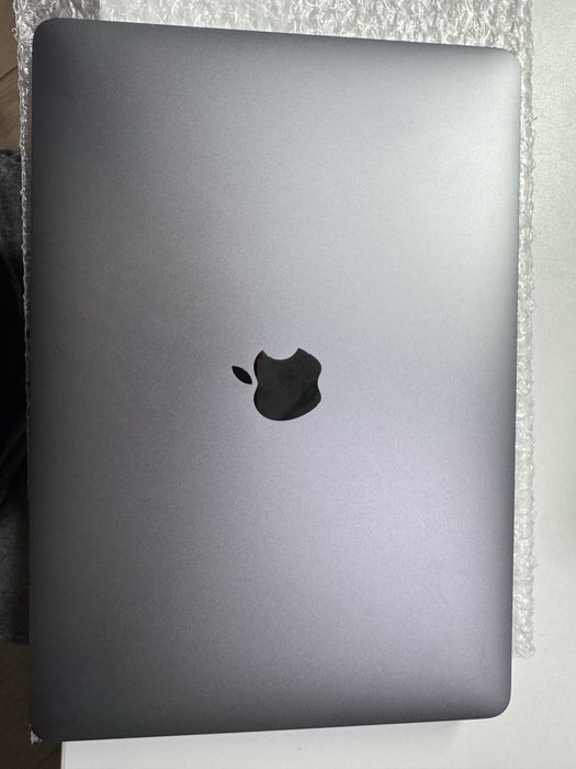 Macbook Air 13' M1 8/256Gb Space 2020 (MGN63)