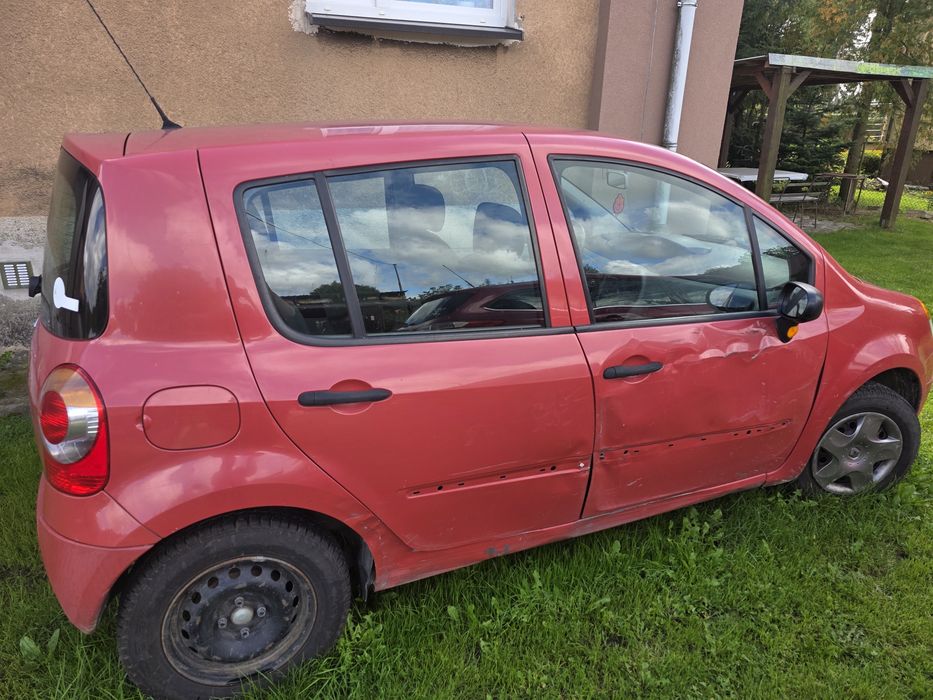 Renault Modus 2004 benzyna