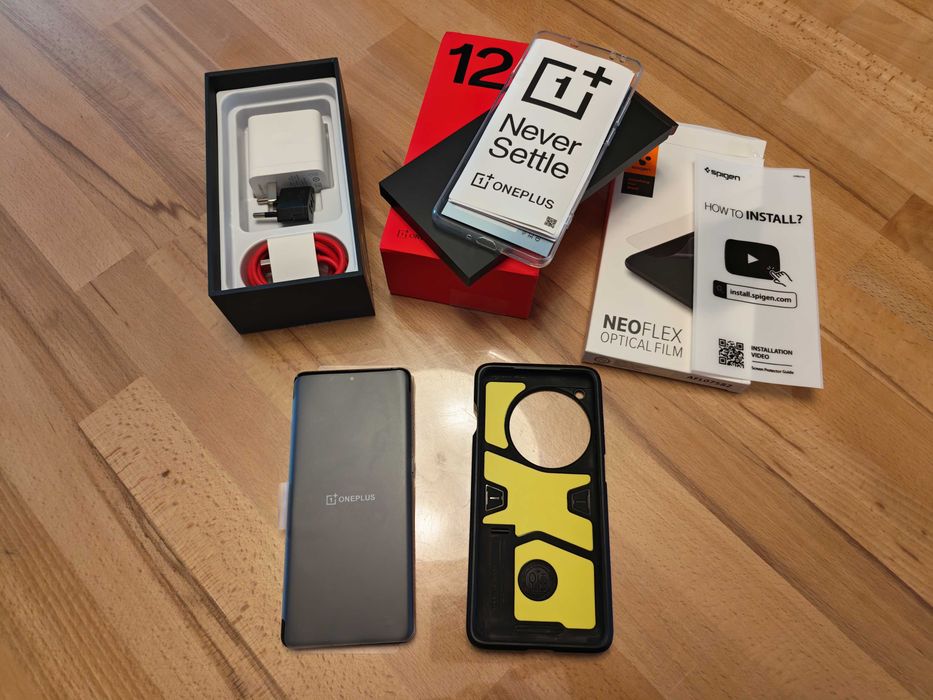 OnePlus 12 16/512 GB | OxygenOS 16 | 93% baterii | komplet 100W + Spigen