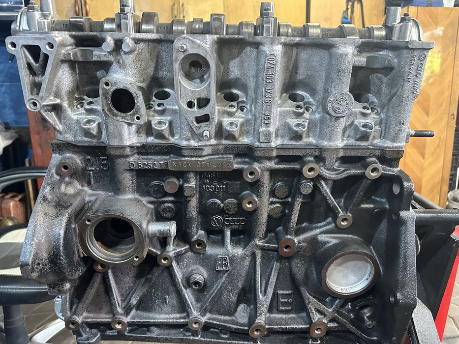 Двигун двигатель VW T-4 2.5 tdi ACV