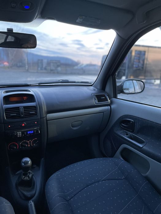 Рено кліо 1.5тді 2001