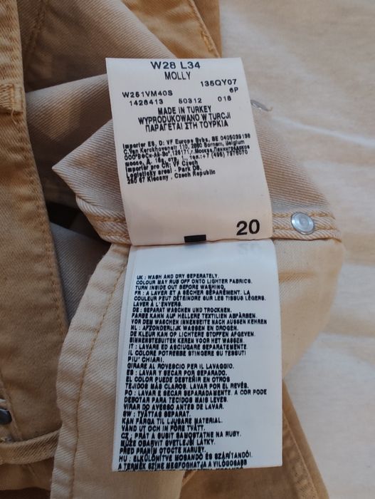 Wrangler Molly W28 L34