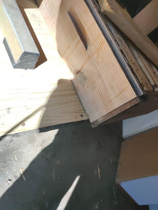 Продам улья , сушь , 300 дадан , 145 корпуса - фальцевые