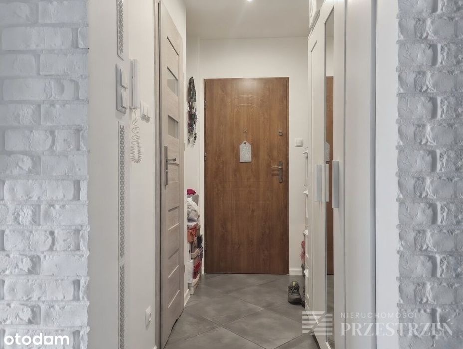 42m2, 2 pokoje, nowe instalacje, klima
