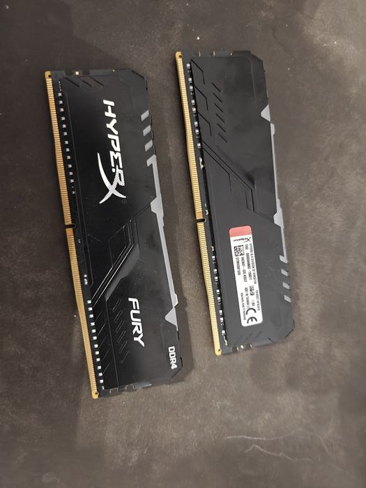 Pamięć RAM 16GB (2x8GB) Kingston DDR4 Fury Beast 3000Mhz