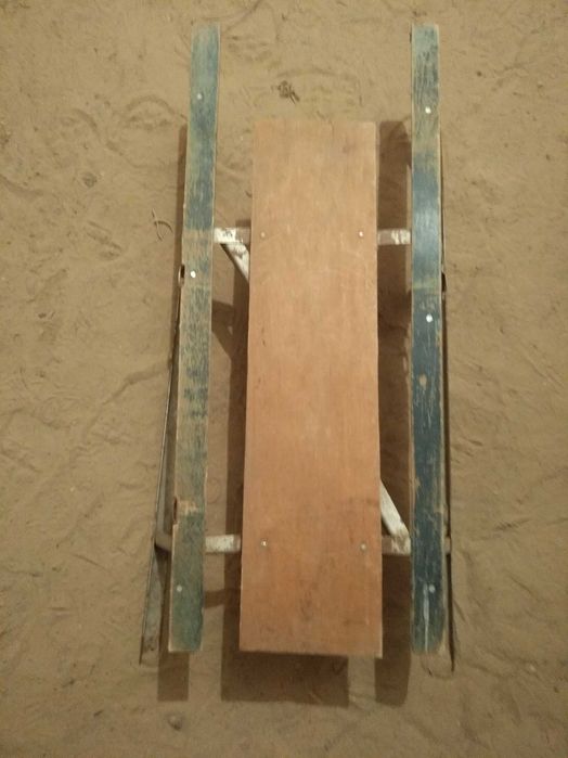 Продам советскиe санки