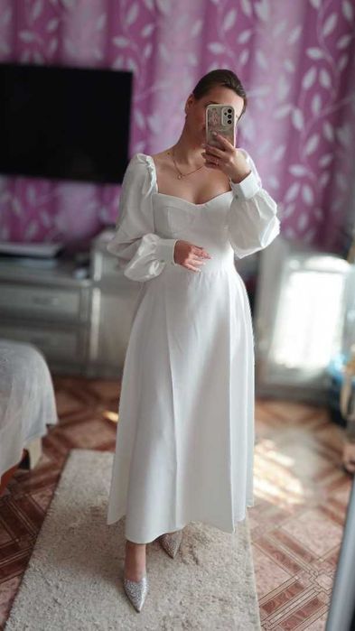 Сукня біла на розпис