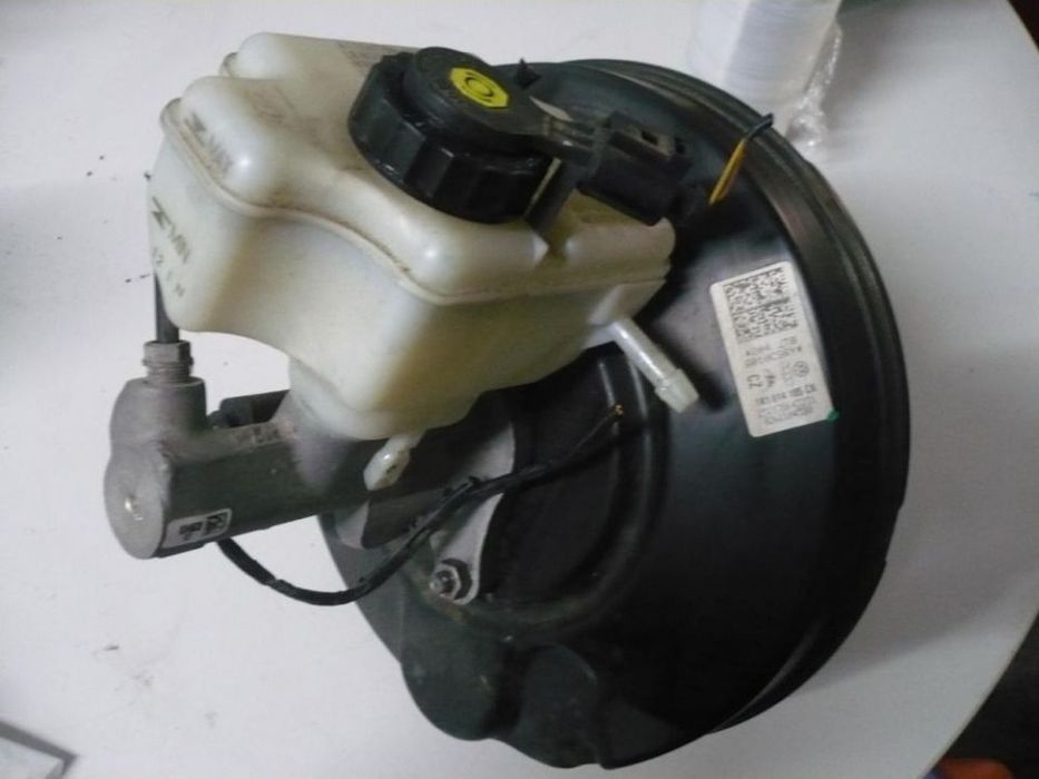 Servo freio c/ Bomba - Seat Leon 1.6 tdi ( 2010 )