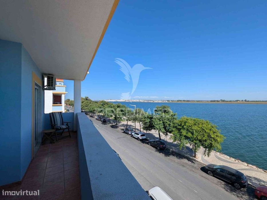 Apartamento T2 mobilado, vista de rio, arrendamento anual