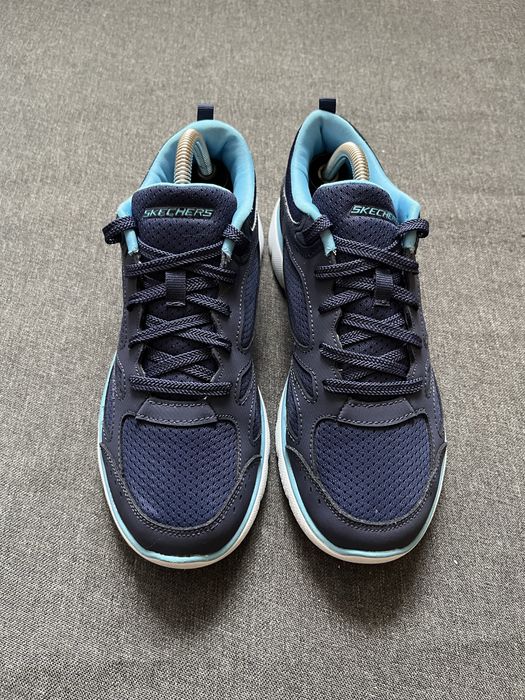 Skechers Summits Suited
