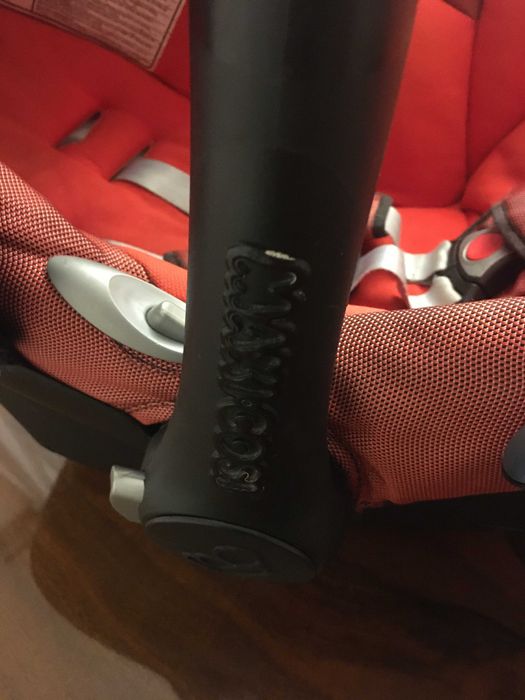 Ovo de transporte de bebé (babycoque) Maxi Cosi em excelente estado