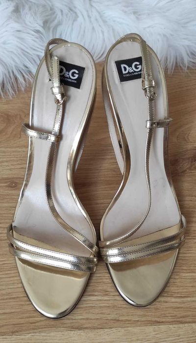 Złote szpilki Dolce & Gabbana + DARMOWA DOSTAWA + PREZENT