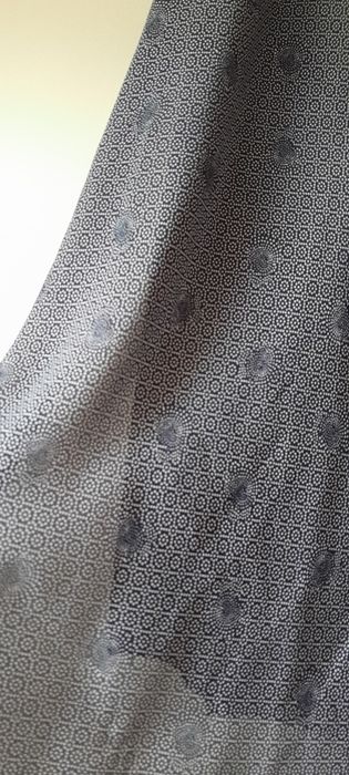 Saia evase com cinto forrada em chiffon